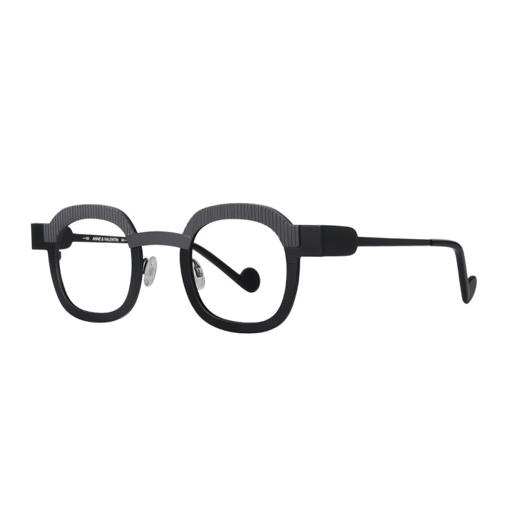 Anne et Valentin VARIATO 23A17 (vista 3q)