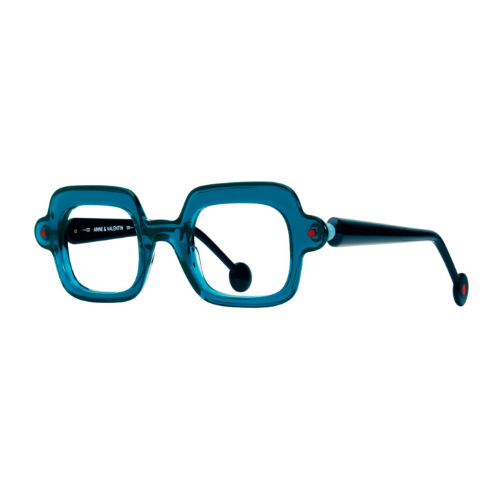 Anne et Valentin BIM 24A11 (3q view)