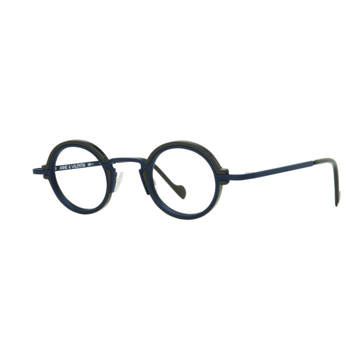 Anne et Alentin M1 25a19 (vista 3q)