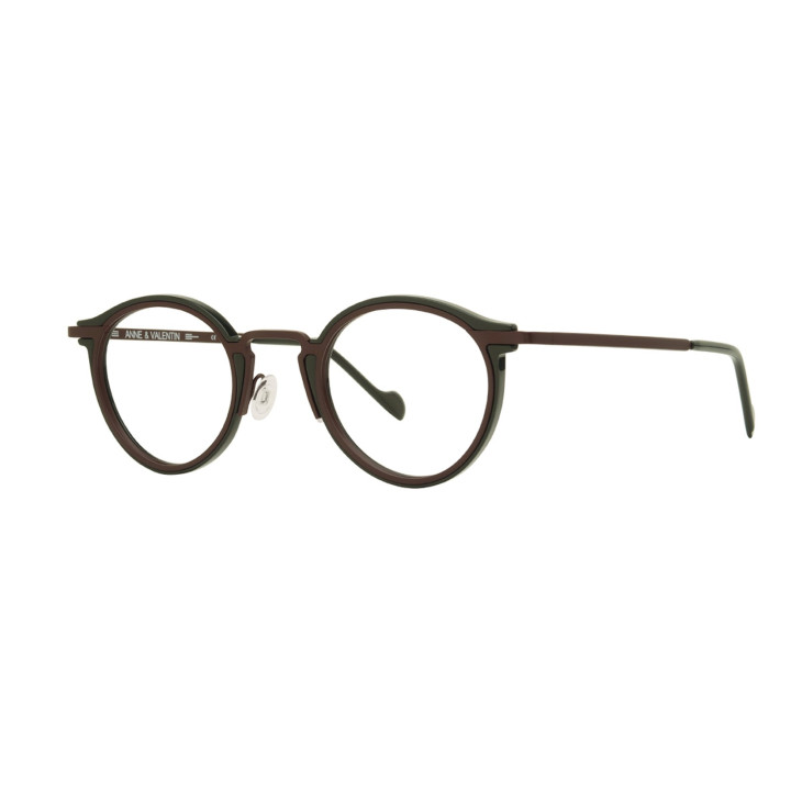 Anne et Valentin M5 25A13 (3q view)