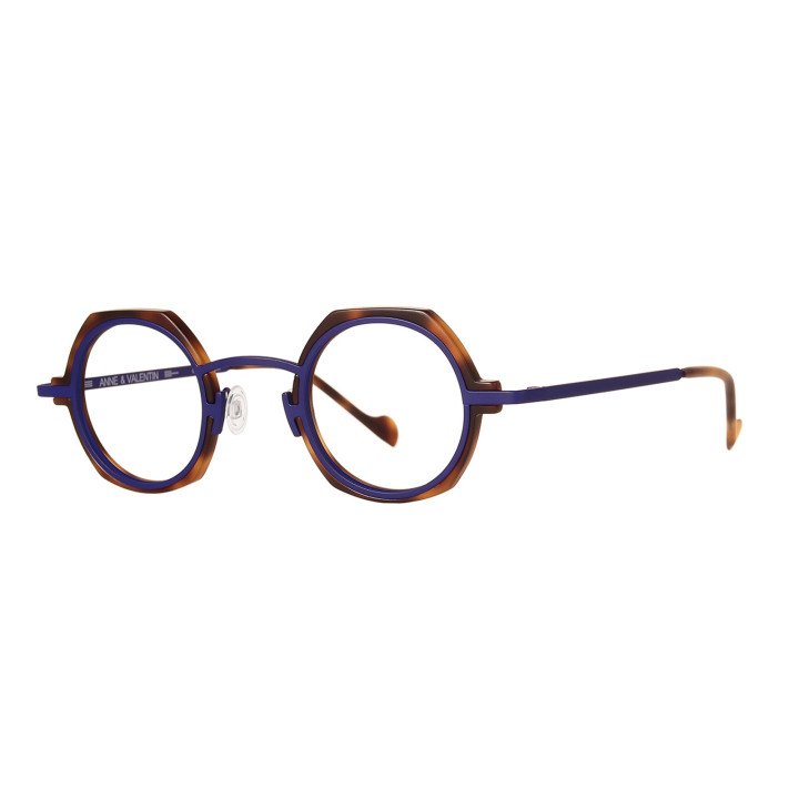 Anne et Valentin M11 22A10 (vista 3q)