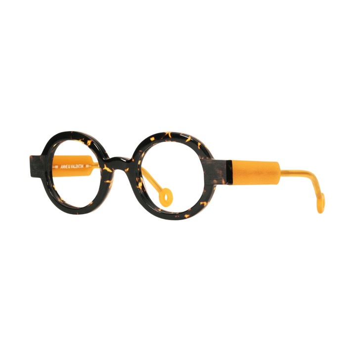 Anne et Valentin Woop 23C21 (3q view)