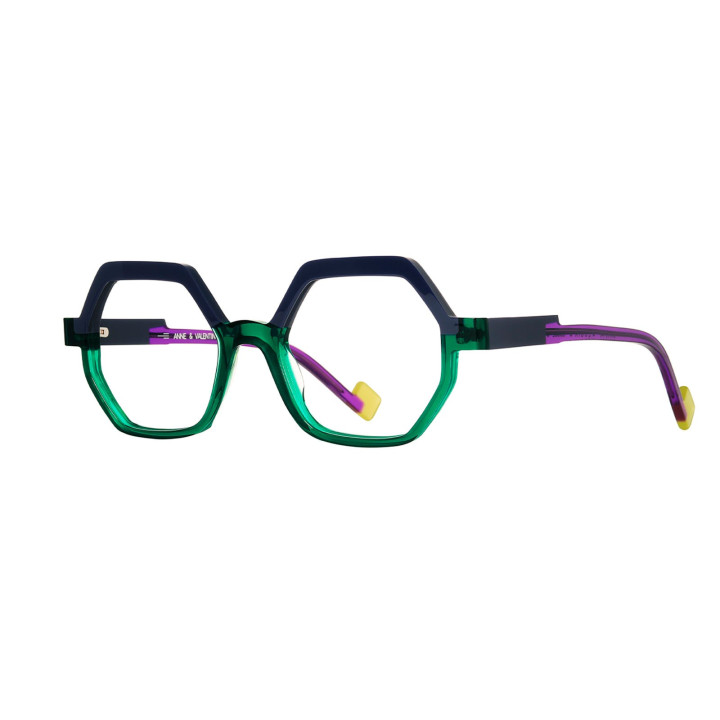 Anne et Valentin LOGIK 23c32 (3q view)
