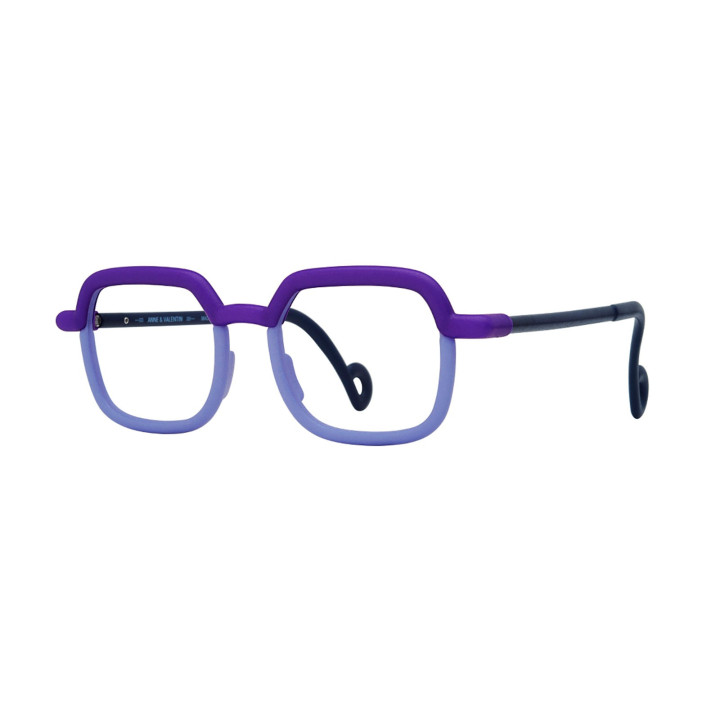 Anne et Valentin HE02 24C66 (vista 3q)