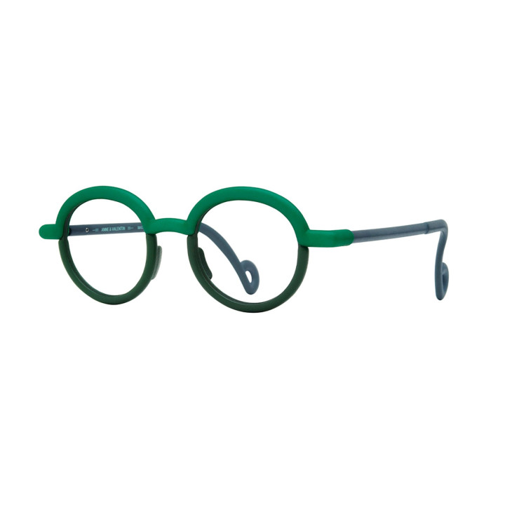 Anne et Valentin HE03 24C67 (3q view)