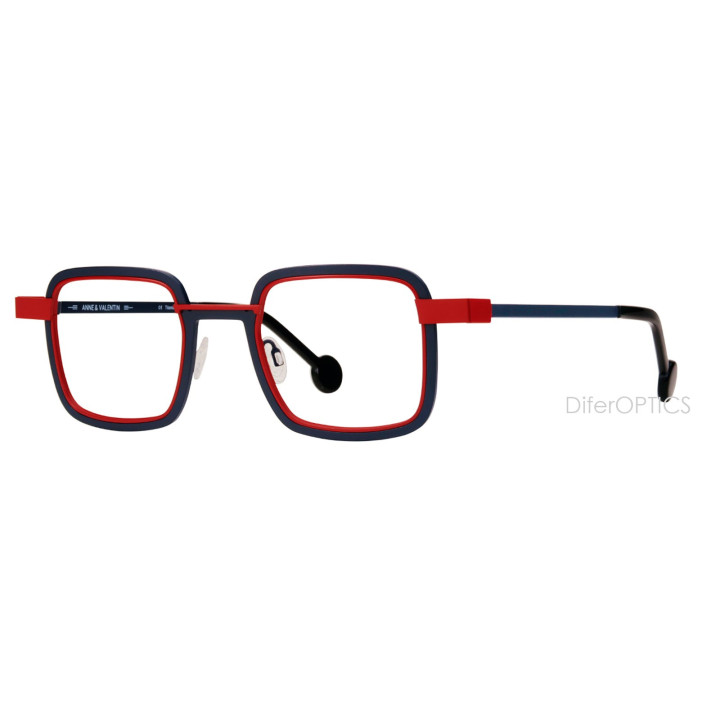 Anne et Valentin WELLDONE 24a23 (vista 3q)