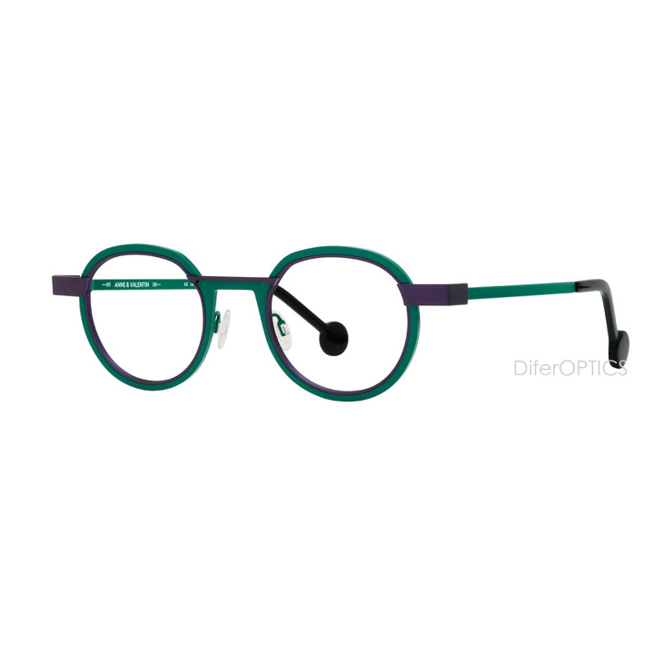 Anne et Valentin WELLSEEN 25a21 (3q view)