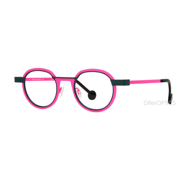Anne et Valentin WELLSEEN 25a24 (3q view)