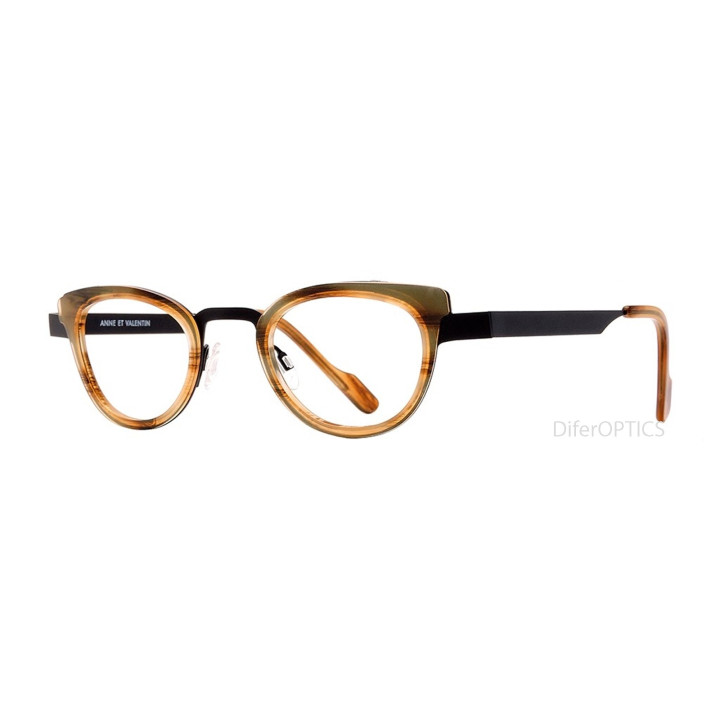 Anne et Valentin FEIST U85 (3q view)