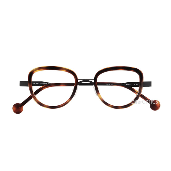 Anne et Valentin FENIX U104