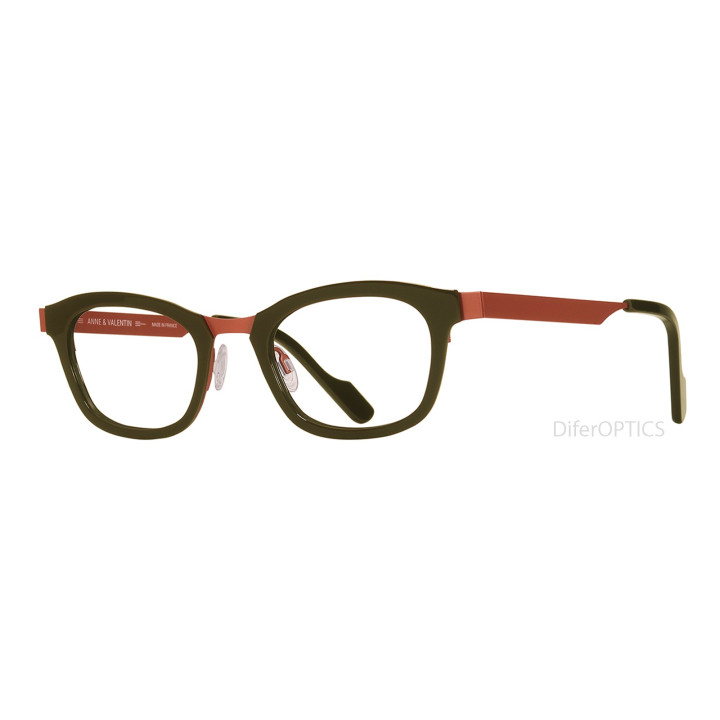 Anne et Valentin Flora2 21b09 (3q view)