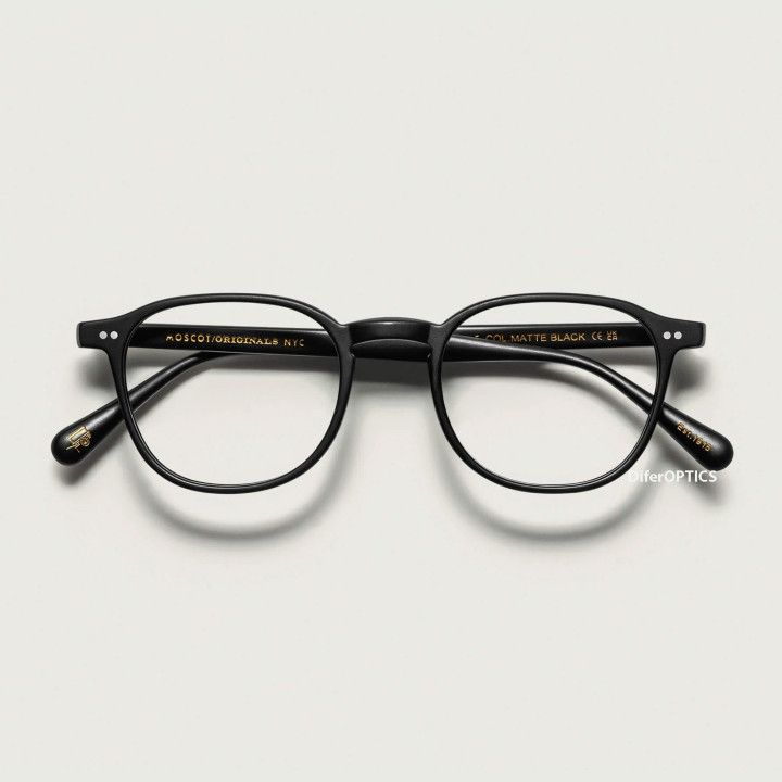 The Arthur in Matte Black