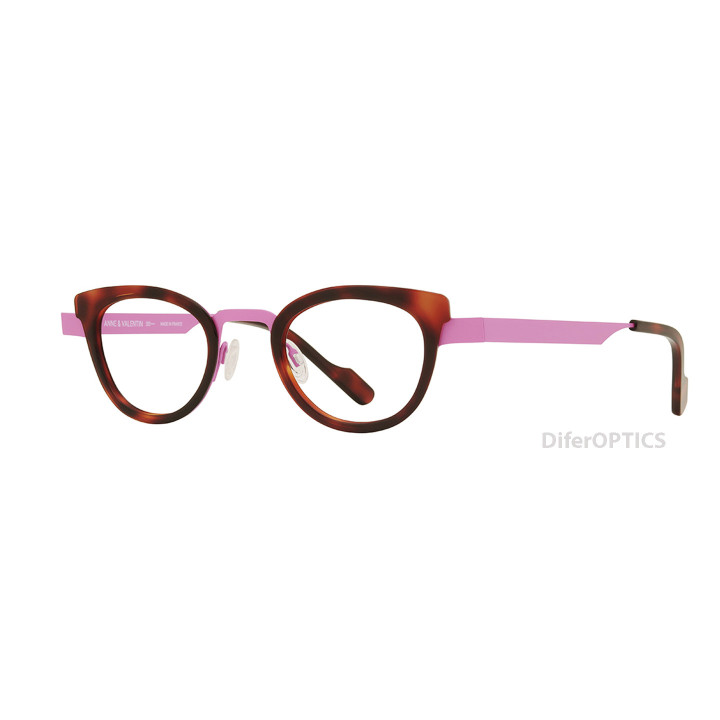 Anne et Valentin Feist 25b33 (3q view)