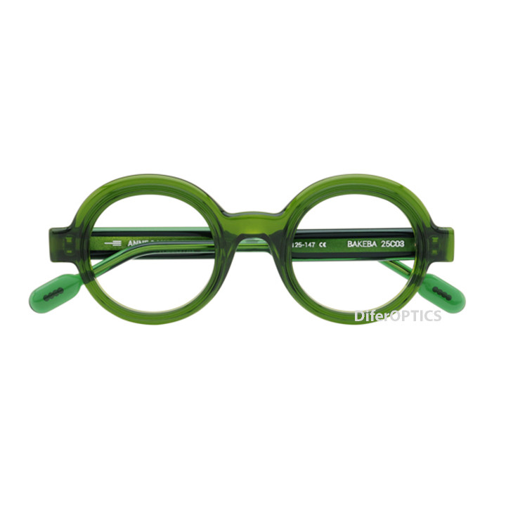 Anne et Valentin Bakeba 25c03
