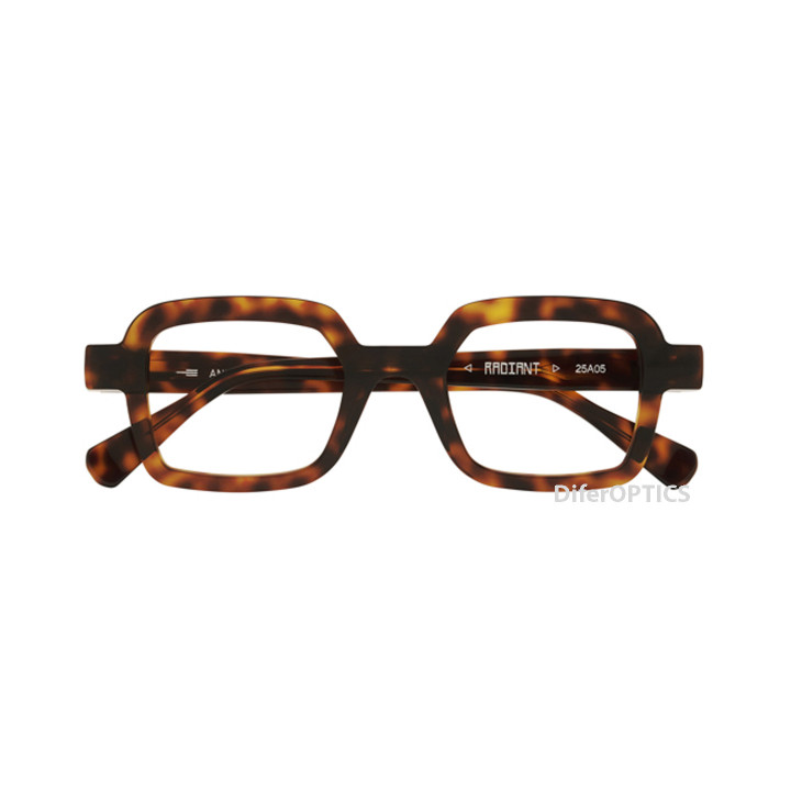 Anne et Valentin Radiant 25a05
