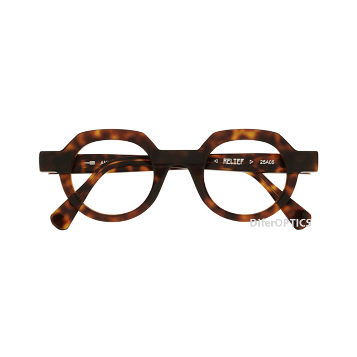 Anne et Valentin Relief 25a05