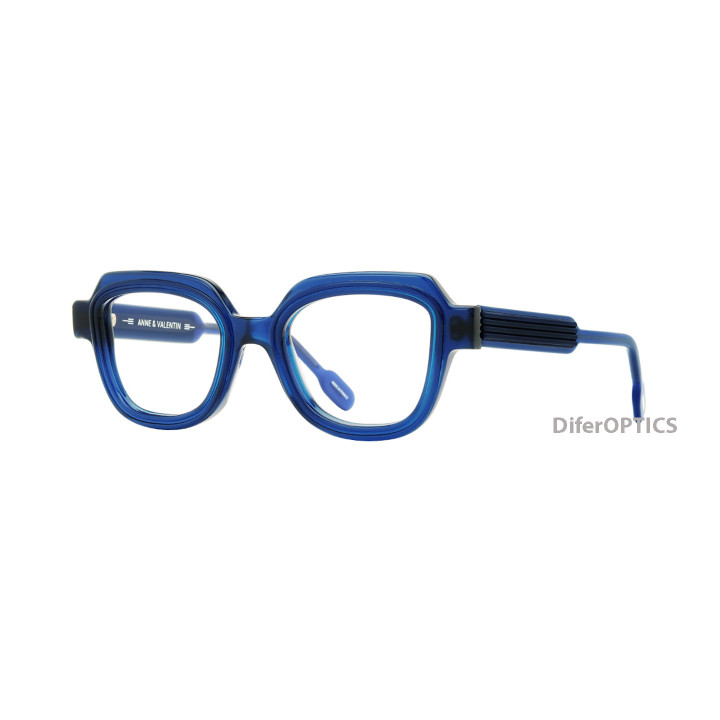 Anne et Valentin Bakoto 25c02 (vista 3q)