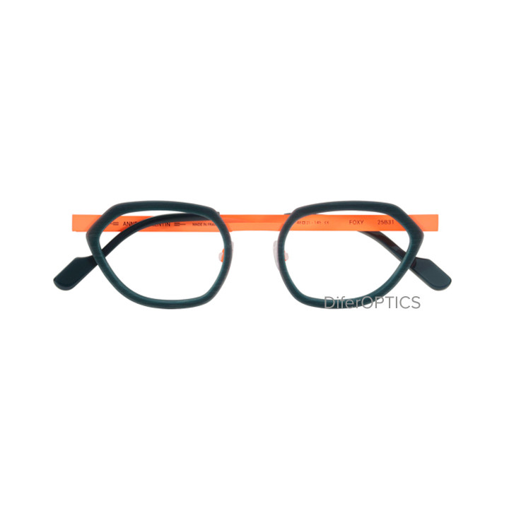 Anne et Valentin Foxy 25B31