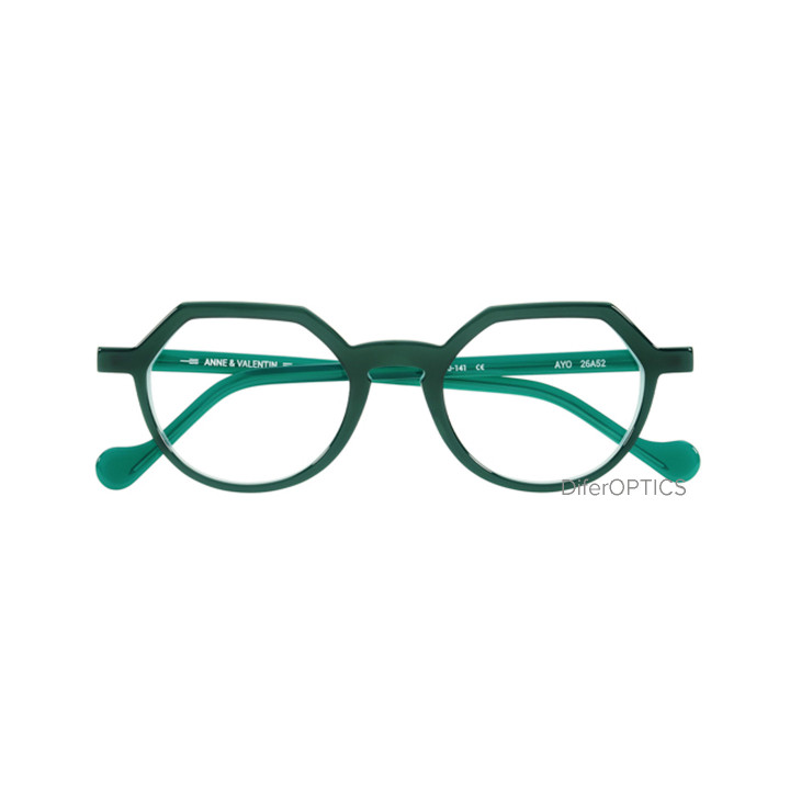 Anne et Valentin AYO 26A52