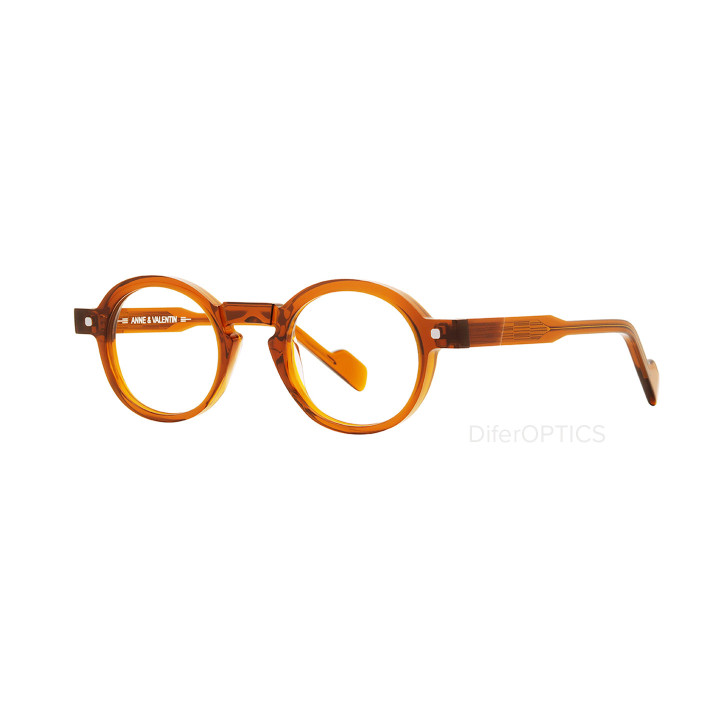 Anne et Valentin Jelis 26A02 (vista 3q)