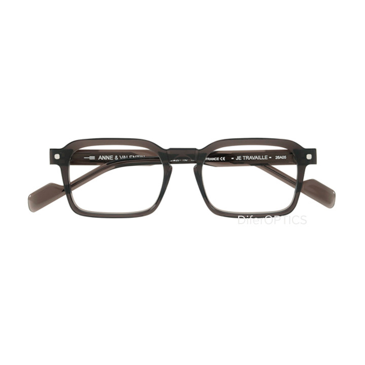 Anne et Valentin Jetravaille 26A05