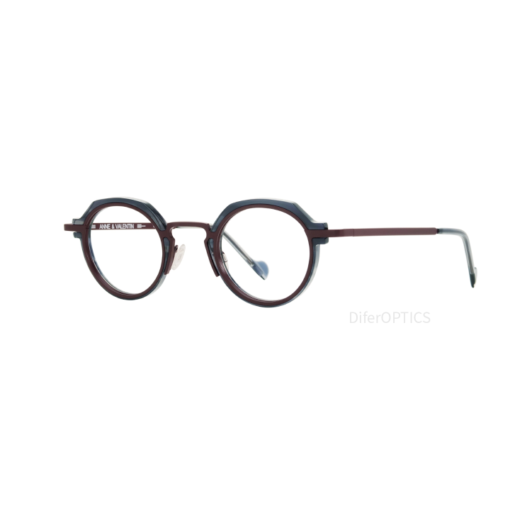 Anne et Valentin M2 26A22 (vista 3q)