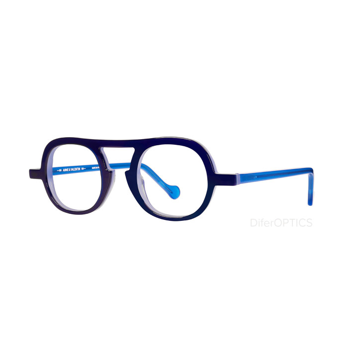 Anne et Valentin Auriol 23a21 (3q view)