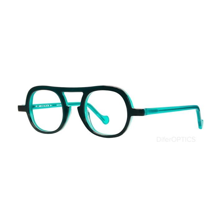 Anne et Valentin Auriol 23a22 (3q view)