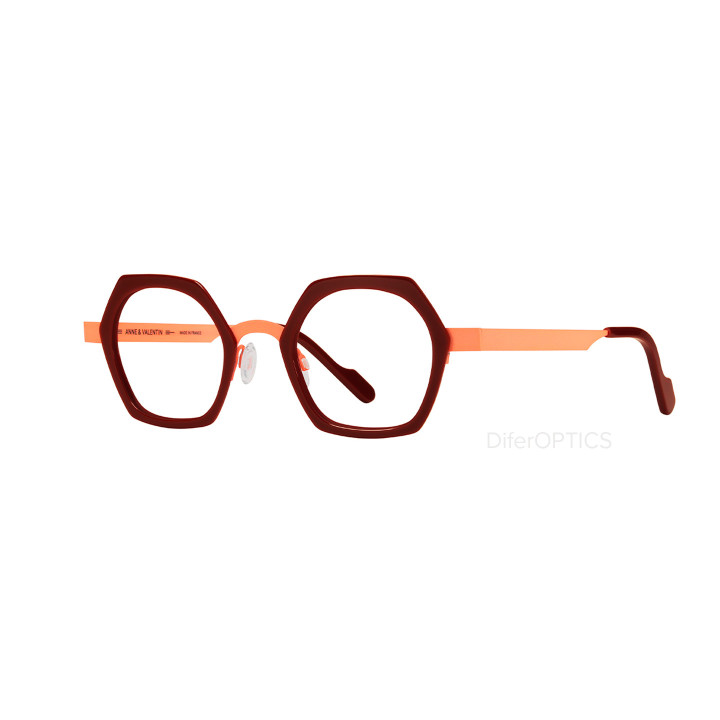 Anne et Valentin FORYOU 26B01 (3q view)