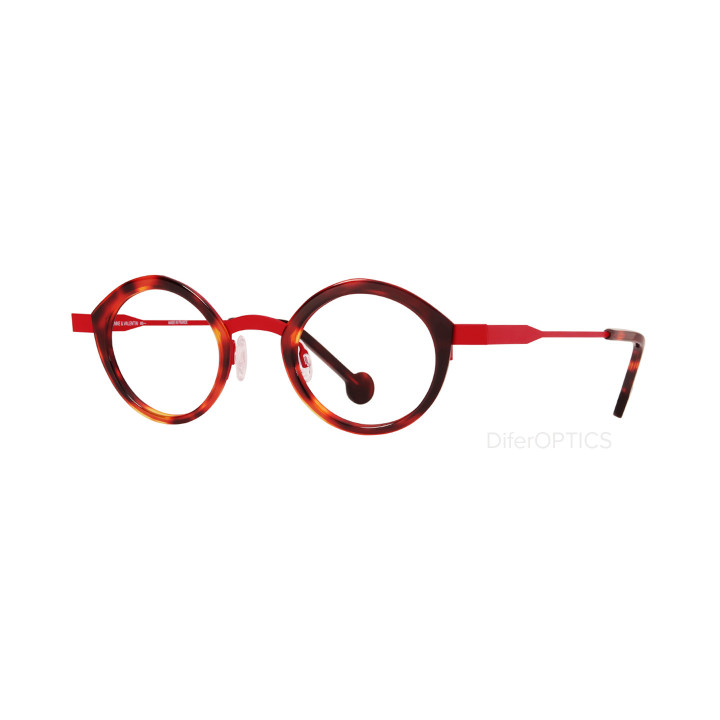 Anne et Valentin Friselis 26B11 (3q view)