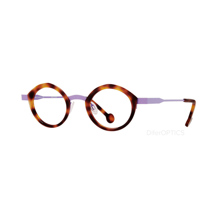 Anne et Valentin Friselis 26B18 (3q view)