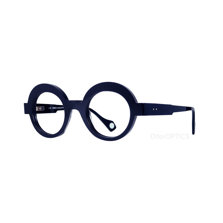 Anne et Valentin Broadway 20C11 (3q view)