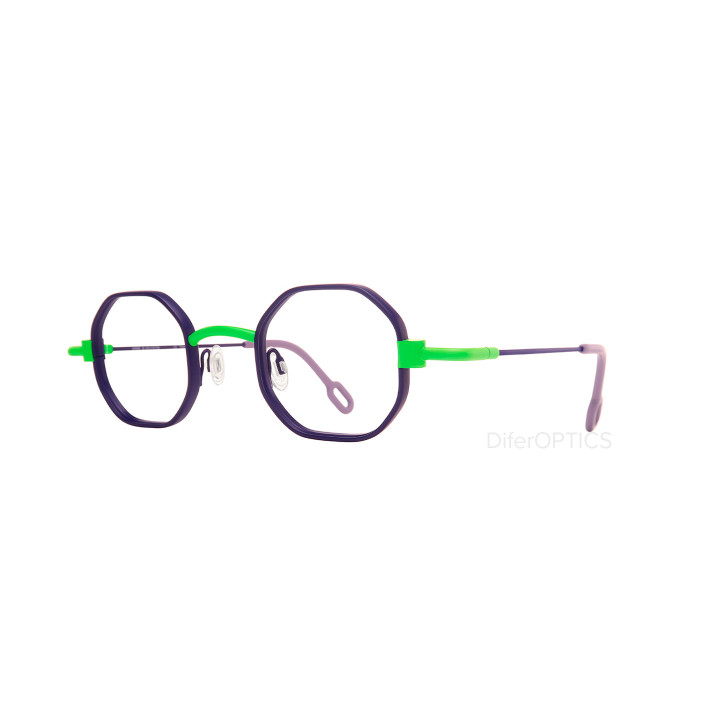 Anne et Valentin Mecatonic 22c51 (vista 3q)