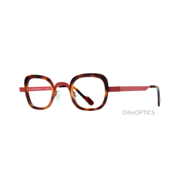 Anne et Valentin Format U78 (3q view)