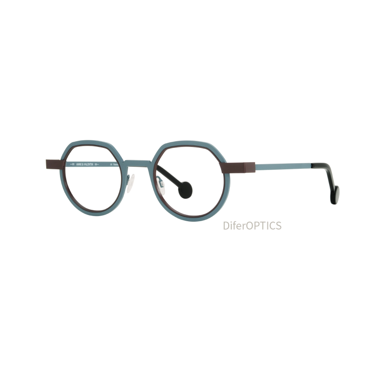 Anne et Valentin WELLWELL 25a25 (3q view)