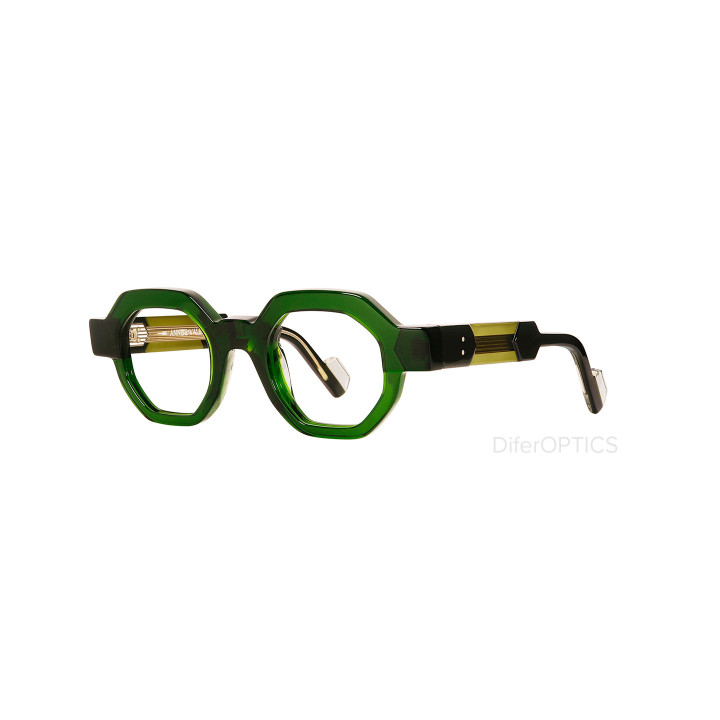 Anne et Valentin Williams 23a01 (3q view)