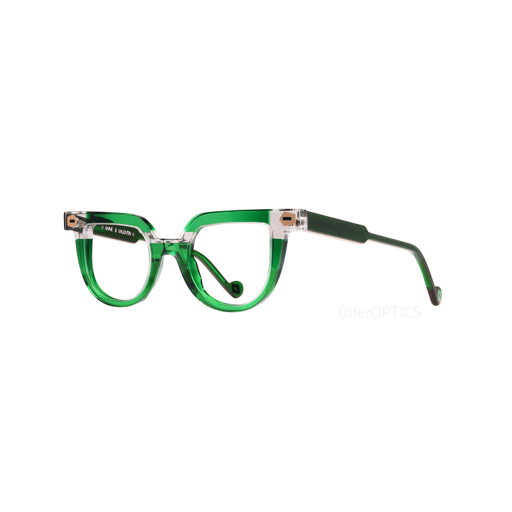 Anne et Valentin Transmit 23A10 (3q view)