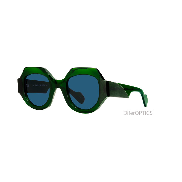Anne et Valentin SPIRIT 23D03 (vista 3q)
