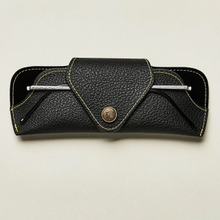 Moscot old school snap case