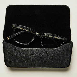 Moscot Spirit case