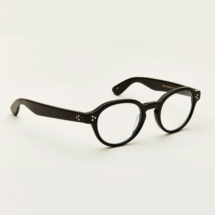 Ezra Black  3q