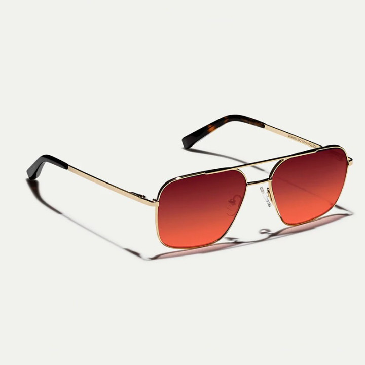 MOSCOT SHTARKER GOLD WITH CUSTOM MADE TINTS Cabernet 3q
