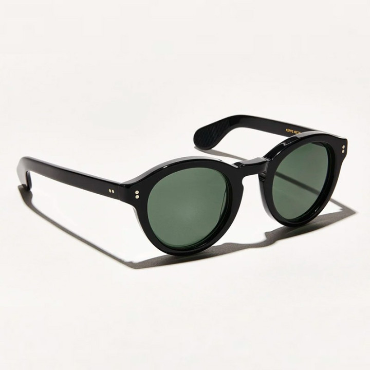 The Keppe sun in Black with G-15 mineral lenses