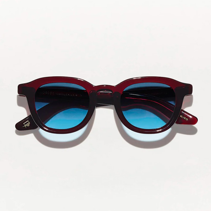 Las Dahven Polychrome en  Burgundy con Denim Blue Custom made Tint