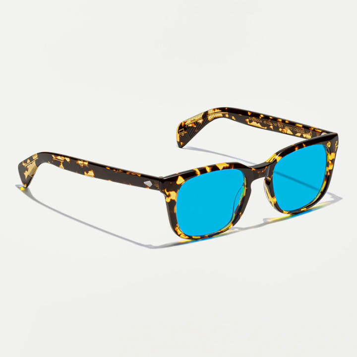 Las  Shiddock Sun en Tokyo tortoise con Celebrity blue custom made tints vista 3q