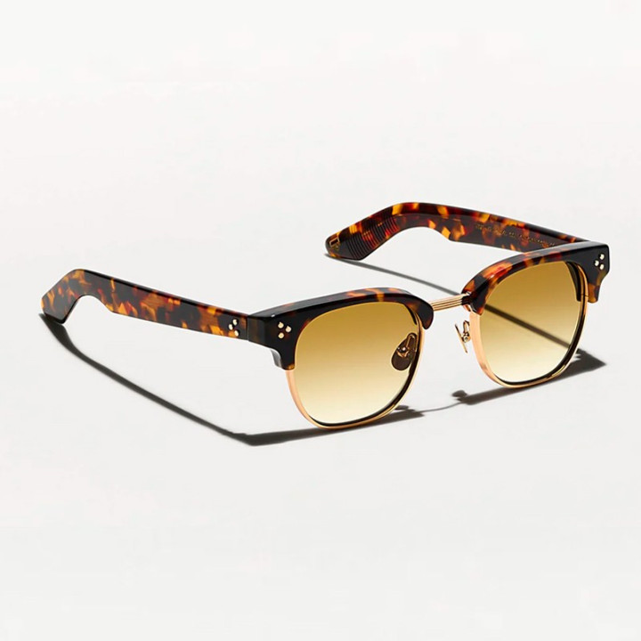 Las Tinif Sun en tortoise Gold con lentes Chestnut Fade custom made tints vista 3q