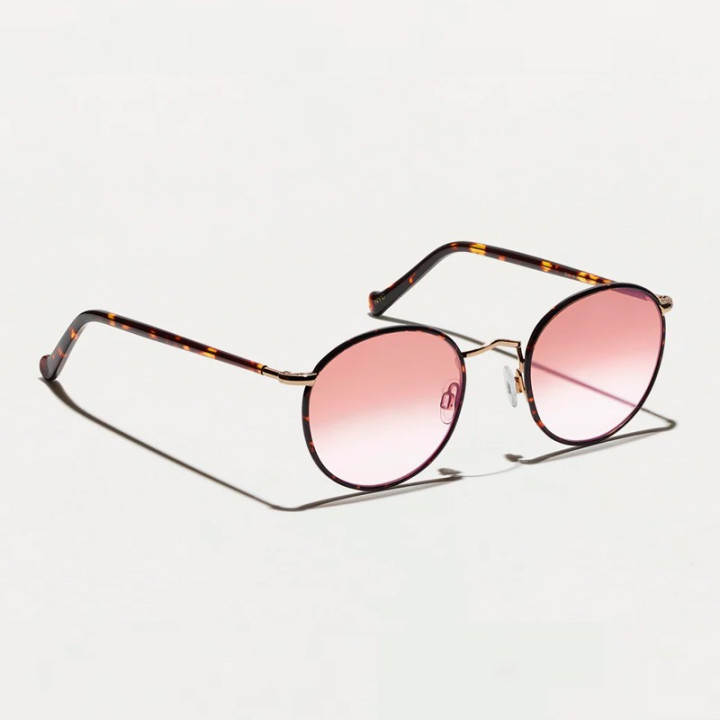 Las Zev Tortoise con lentes Custom Made Tints Root Beer Fade vista 3q