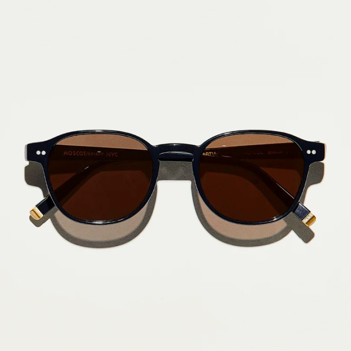 The Arthur Sun in Black