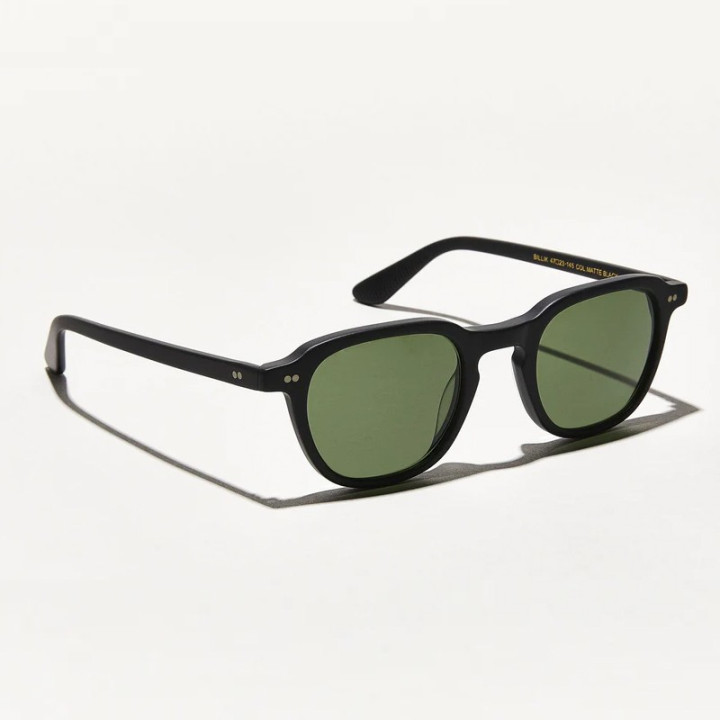 The Billik Sun in Matte Black with G15 glass lenses 3q view