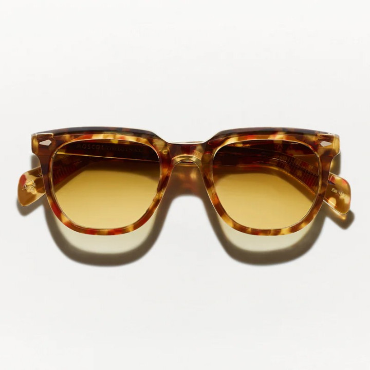 The yontif Sun tortoise crystal with chestnut fade custom made tints